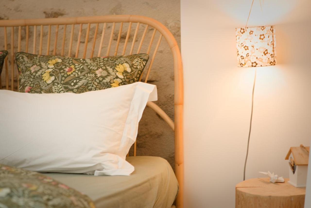La Belle Lurette Bed & Breakfast Bressuire Exterior photo